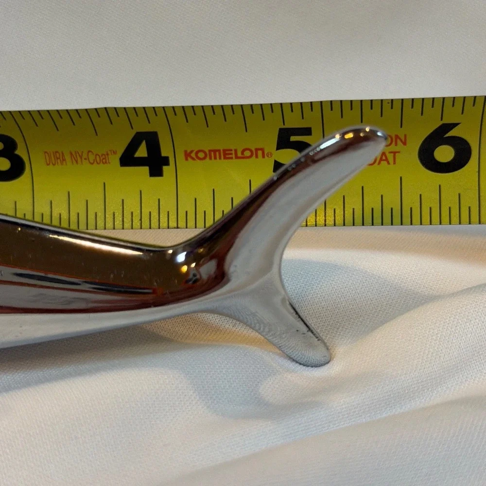 Umbra Chrome Shark Bottle Opener‎ Silver Metal Mirror Finish Modern Barware 5.5